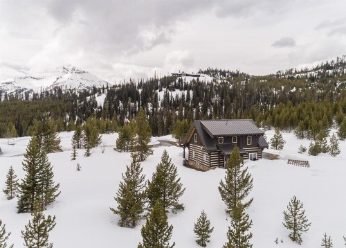 Camp Arrowhead Cabin - image 4