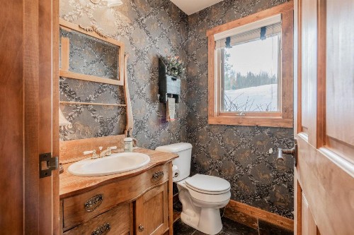 Moose Meadows Lodge - image 11