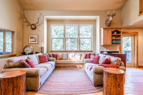 Gallatin River Getaway - image 11