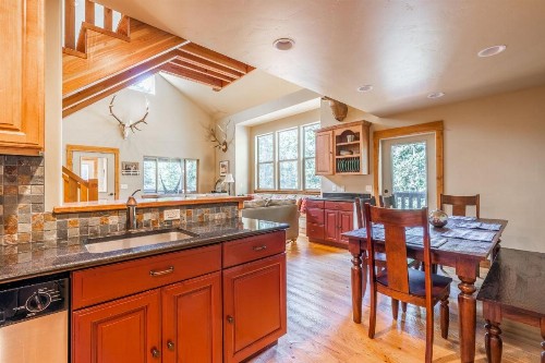 Gallatin River Getaway - image 6