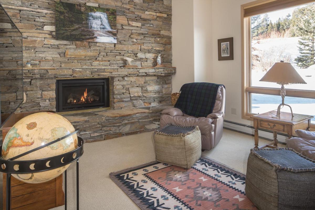 Hillside Hideaway - image 5