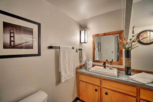 Cozy Mtn-View Ski Condo at Big Sky Golf Course! - image 10