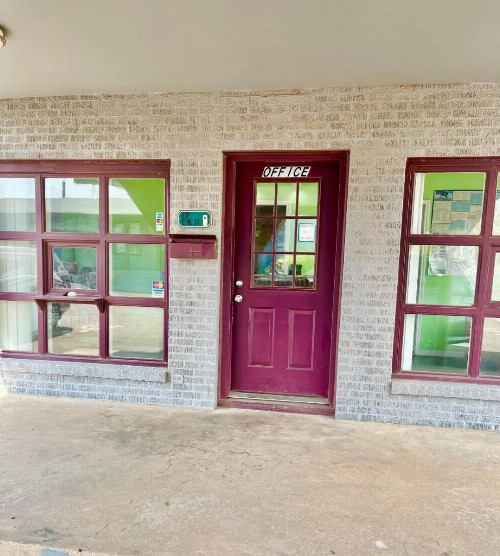 Bradbury Inn - image 5