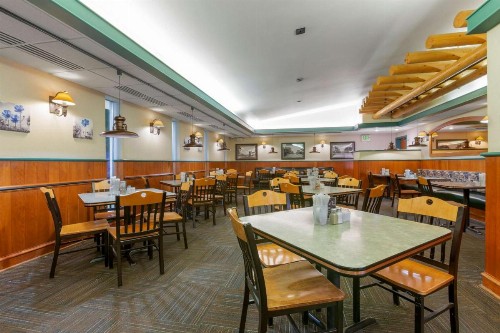 Best Western Plus Clocktower Inn - image 16