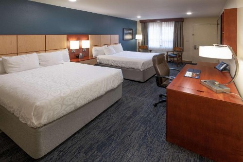 Best Western Plus Clocktower Inn - image 44