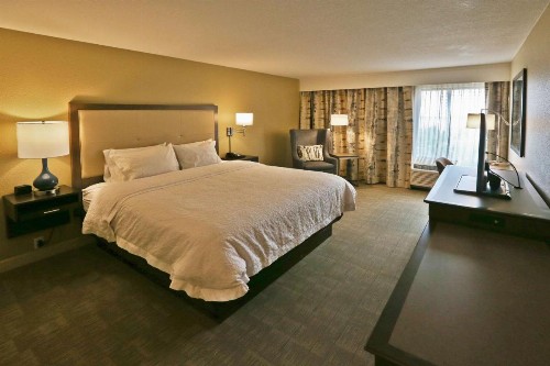 Hampton Inn Billings - image 21