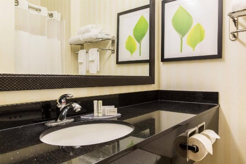 Fairfield Inn & Suites Billings - image 20