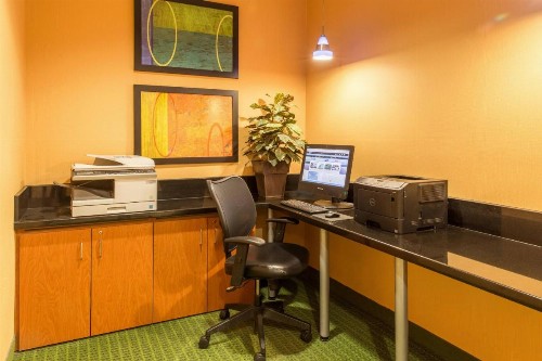 Fairfield Inn & Suites Billings - image 9