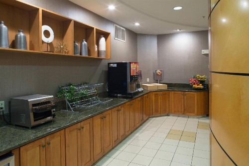 SpringHill Suites by Marriott Billings - image 25