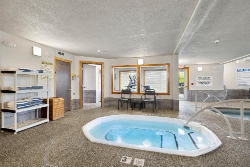 Kelly Inn Billings - image 43