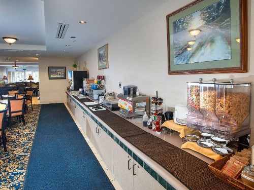 SureStay Plus Hotel by Best Western Billings - image 30