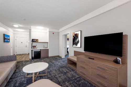 SureStay Plus Hotel by Best Western Billings - image 5