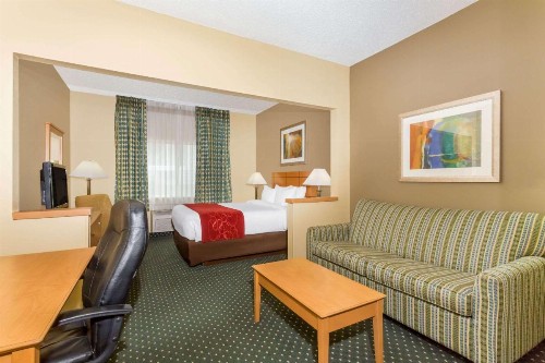 Baymont by Wyndham Billings - image 8