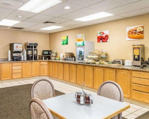 Quality Inn Homestead Park Billings - image 40