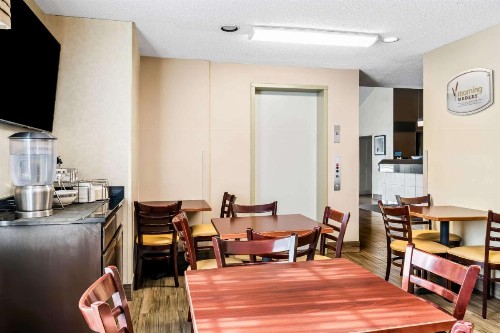 Sleep Inn Billings - image 28