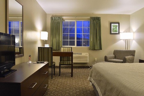 Hilltop Inn by Riversage - image 24