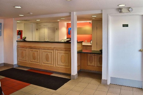 Motel 6-Billings MT - North - image 13