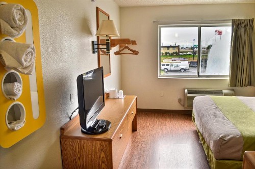 Motel 6-Billings MT - North - image 22