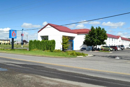 Motel 6-Billings MT - North - image 3