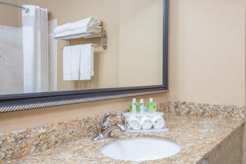 Holiday Inn Express Billings East an IHG Hotel - image 31