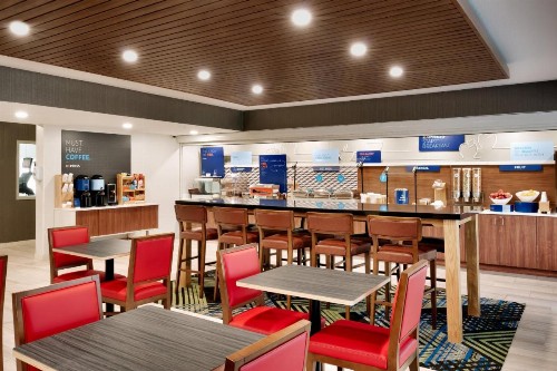 Holiday Inn Express Billings East an IHG Hotel - image 39