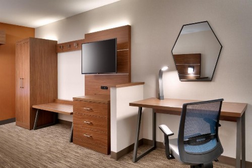 Holiday Inn Express Billings East an IHG Hotel - image 50