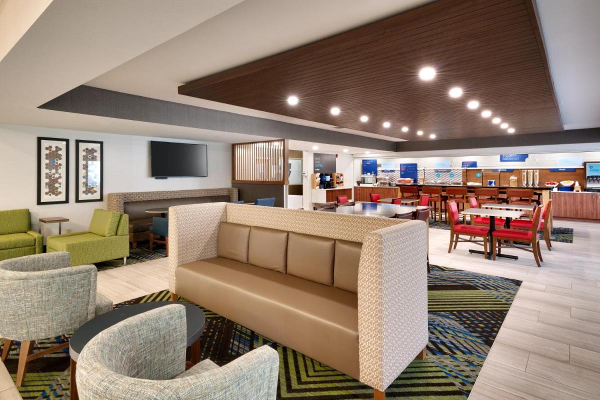 Holiday Inn Express Billings East an IHG Hotel - image 7