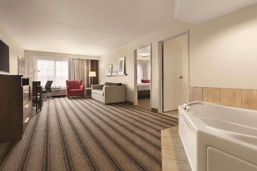 Country Inn & Suites by Radisson Billings MT - image 30