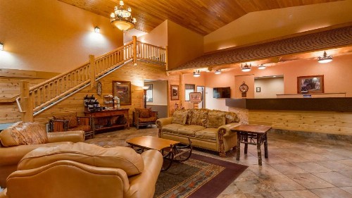 Best Western Plus Kelly Inn & Suites - image 45
