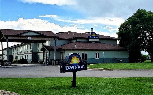 Days Inn by Wyndham Billings - image 3