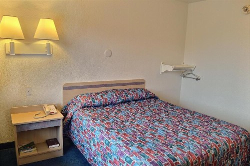 Motel 6-Billings MT - South - image 20