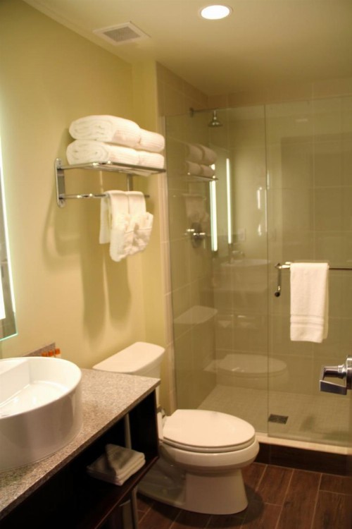 Northern Hotel - image 27