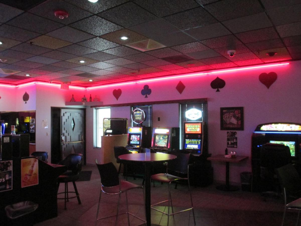 The Vegas Hotel - image 4