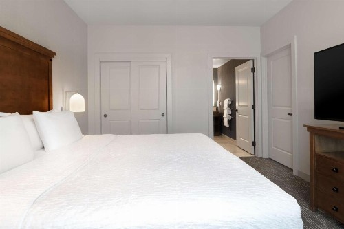 Homewood Suites by Hilton Billings - image 32