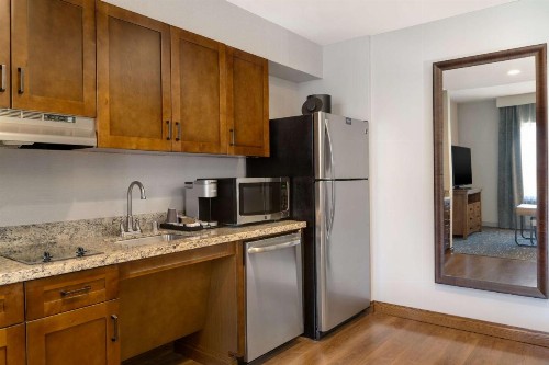 Homewood Suites by Hilton Billings - image 43