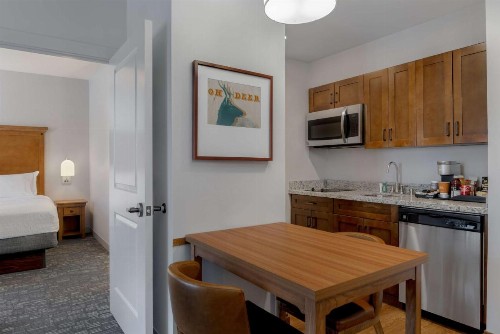 Homewood Suites by Hilton Billings - image 44