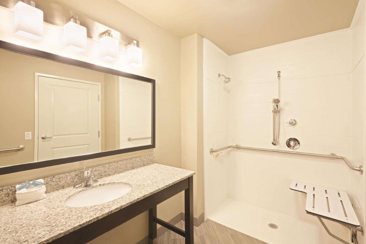 La Quinta by Wyndham Billings - image 7