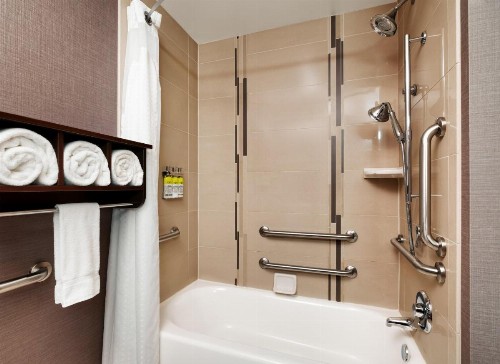 Holiday Inn Express Hotel & Suites Billings an IHG Hotel - image 38