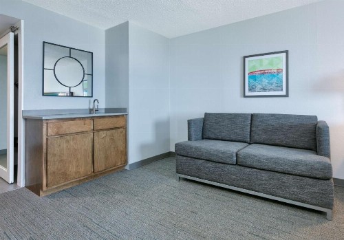 Hampton Inn Biloxi Beach Boulevard - image 2
