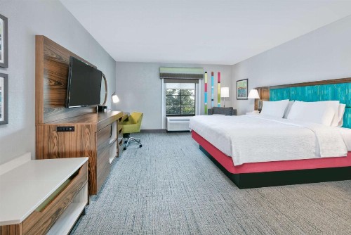 Hampton Inn Biloxi Beach Boulevard - image 35