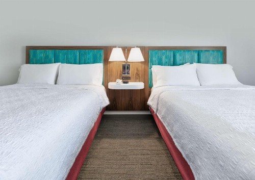 Hampton Inn Biloxi Beach Boulevard - image 37