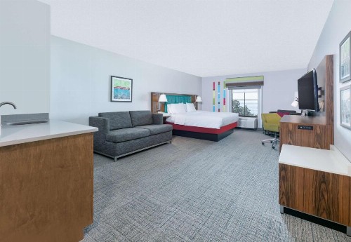 Hampton Inn Biloxi Beach Boulevard - image 4