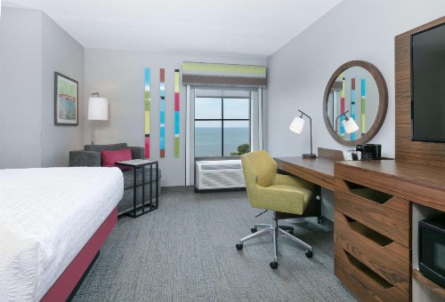 Hampton Inn Biloxi Beach Boulevard - image 40