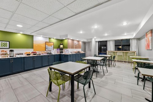 Best Western Plus Cypress Creek - image 19