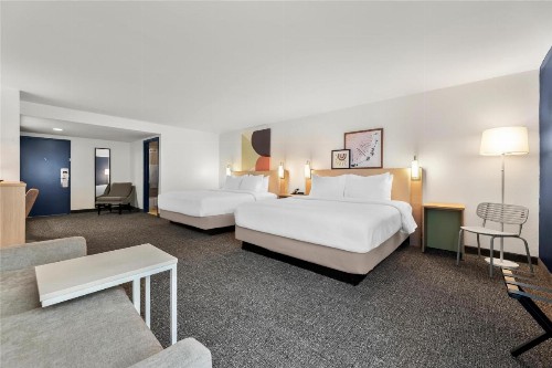 Best Western Plus Cypress Creek - image 35