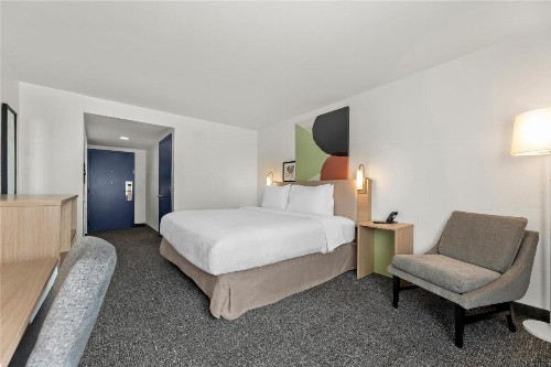 Best Western Plus Cypress Creek - image 41