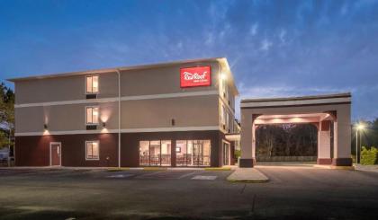 Red Roof Inn & Suites Biloxi - image 11