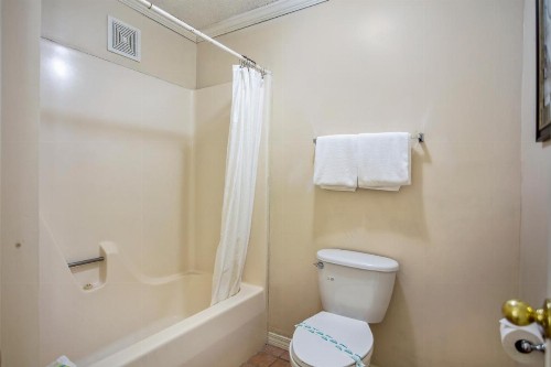Edgewater Inn - Biloxi - image 24