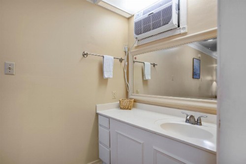 Edgewater Inn - Biloxi - image 32