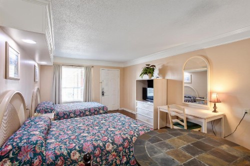 Edgewater Inn - Biloxi - image 35